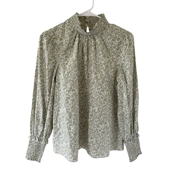 Tuckernuck Hyacinth House Sage Green Floral Blouse - Picture 2 of 9